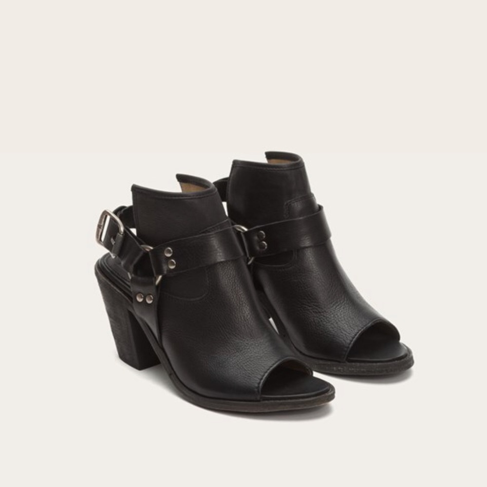🎉Frye Izzy Sling - NEW IN BOX🎉